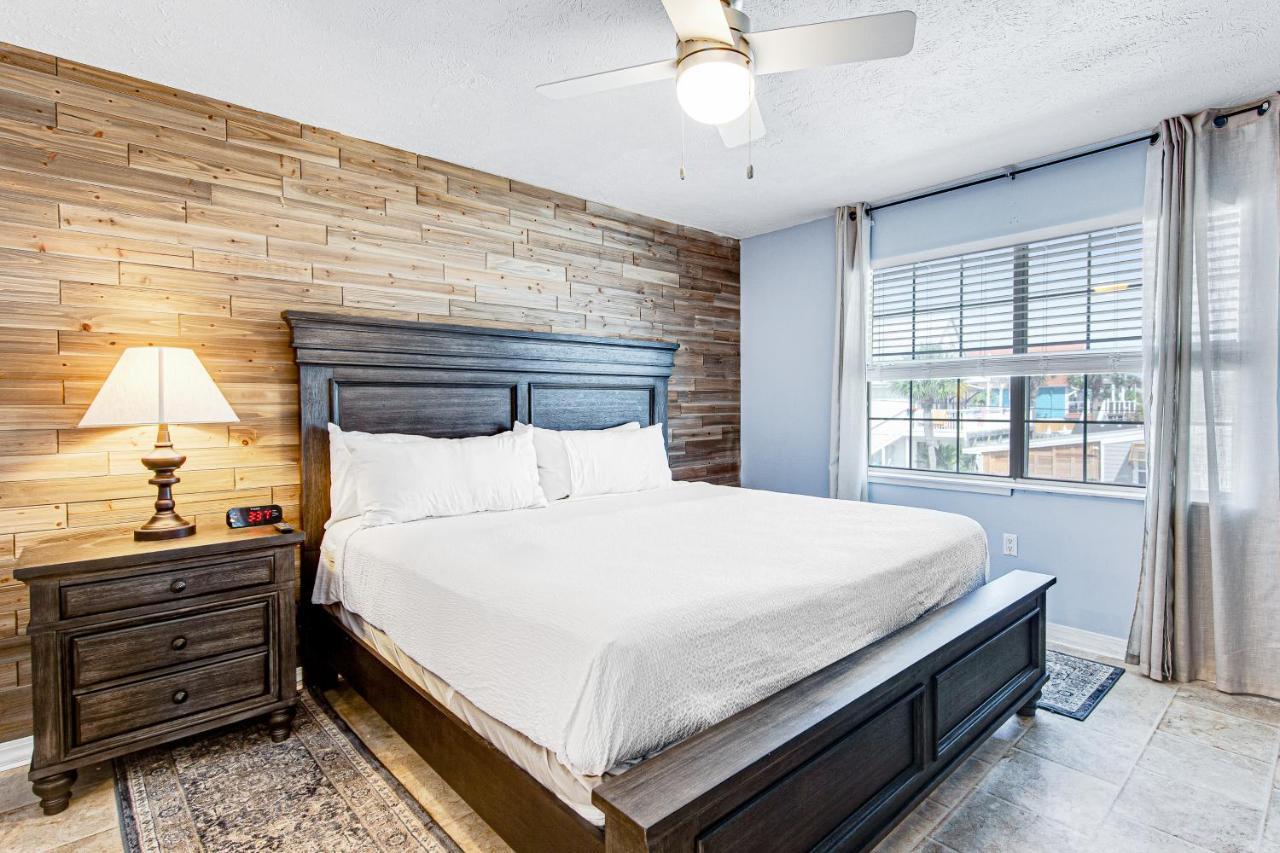 Sunshine'S Holiday Panama City Beach Exterior foto
